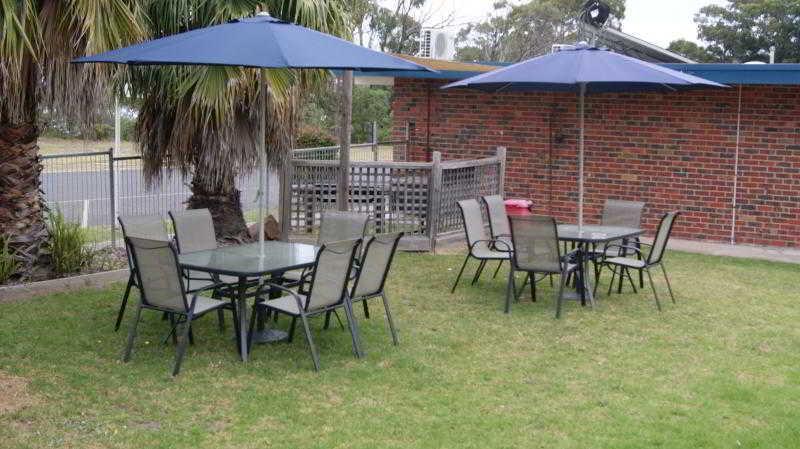 Ocean Views Motel Lakes Entrance Exterior foto